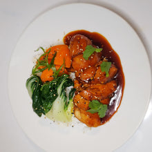Load image into Gallery viewer, Introducing Our Gochujang Maple Chicken Meal
Looking for a flavorful and wholesome meal for your next gathering or busy weeknight? Our Gochujang Maple Chicken Breast is the perfect blend of sweet, spicy, and savory, paired with nutritious sides to fuel