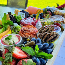 Load image into Gallery viewer, Brunch Box