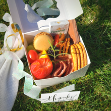 Load image into Gallery viewer, Couples Charcuterie Box